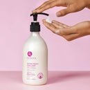 https://cdn.shopify.com/s/files/1/0010/9330/4381/products/1GlossyPearlConditioner.jpg?v=1719301473